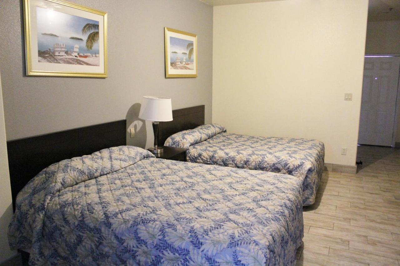 Hotel Casa Bella And 2*